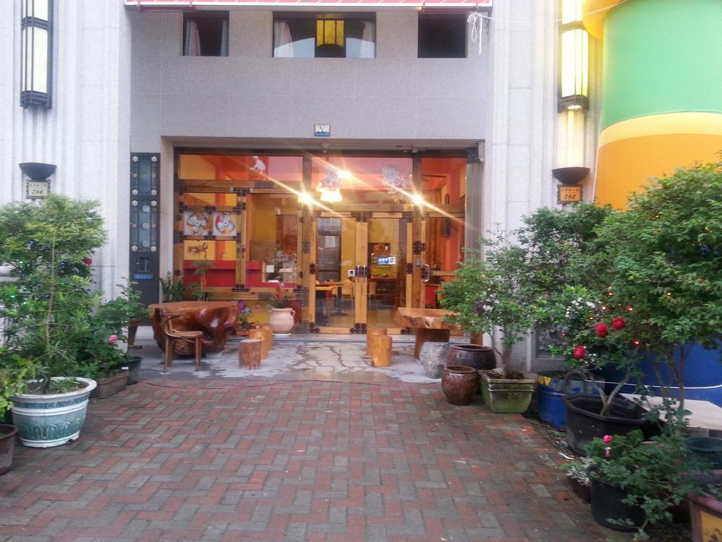 Money B&B Hualien City Exterior foto