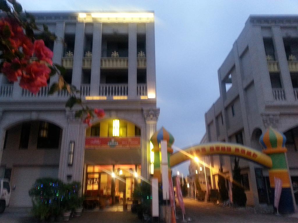 Money B&B Hualien City Exterior foto