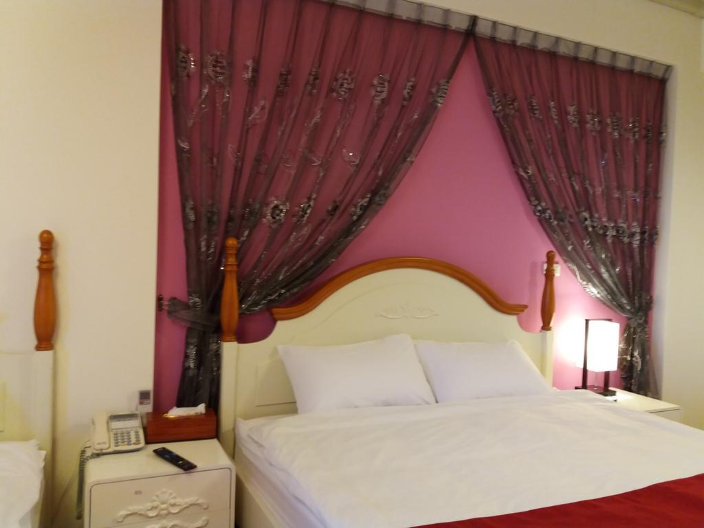 Money B&B Hualien City Exterior foto