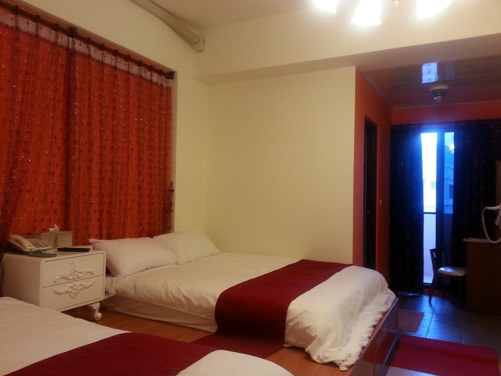 Money B&B Hualien City Exterior foto